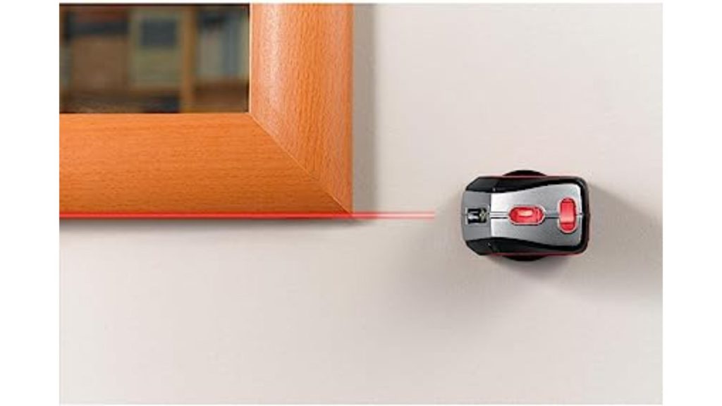 Black+Decker BDL190S Line Laser With Stud Finder